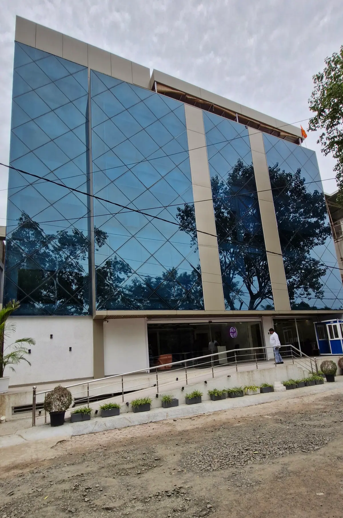 Science House, Bhopal: 214 HP VRF HVAC installation by Coolcare